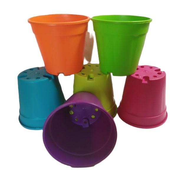 Plastic Pots / Planters